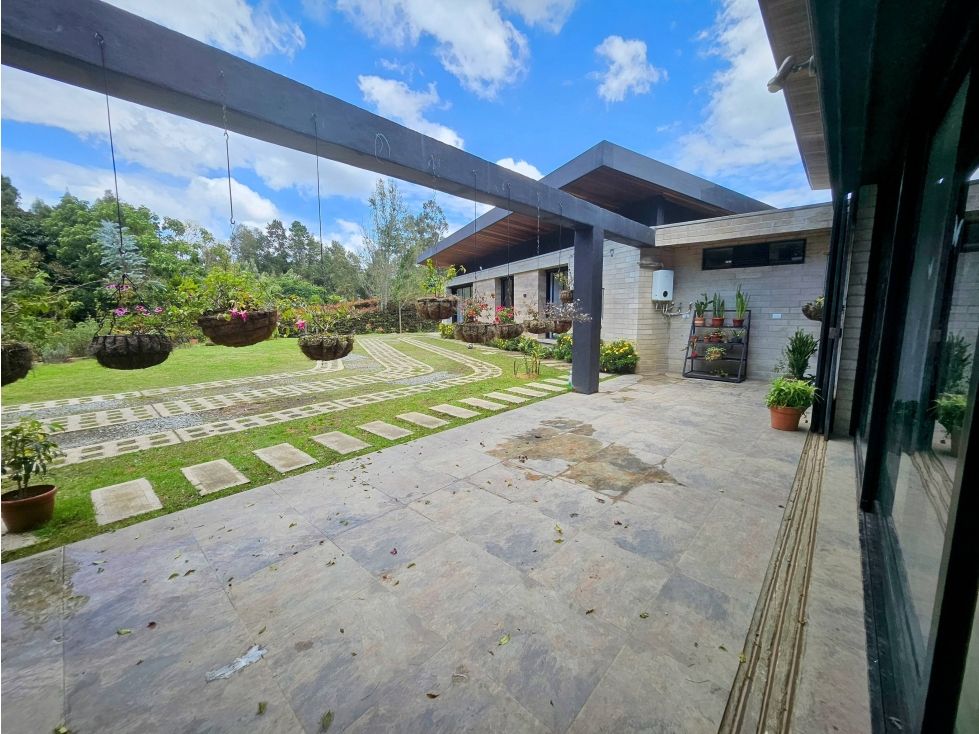 VENTA CASA UNIDAD CERRADA, ALTO DE LAS PALMAS, ENVIGADO — foto 2