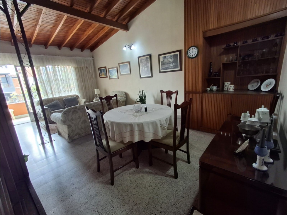 VENTA APARTAMENTO ED. MONTECARLO, LAURELES, MEDELLÍN