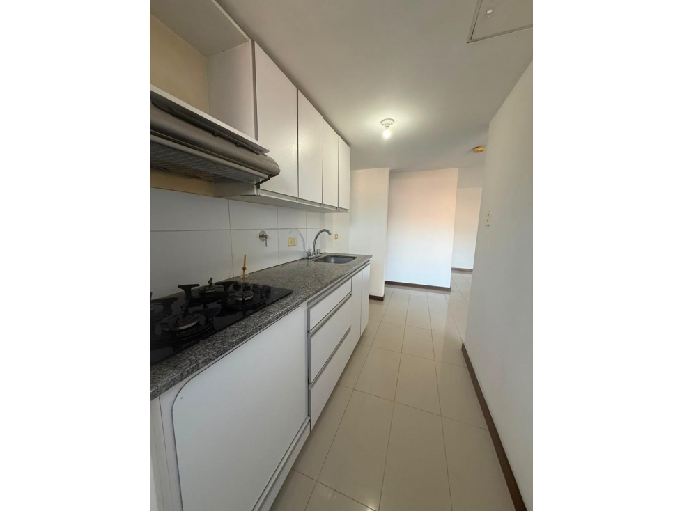 VENTA APARTAMENTO LOMA DEL BARRO, ENVIGADO — foto 2