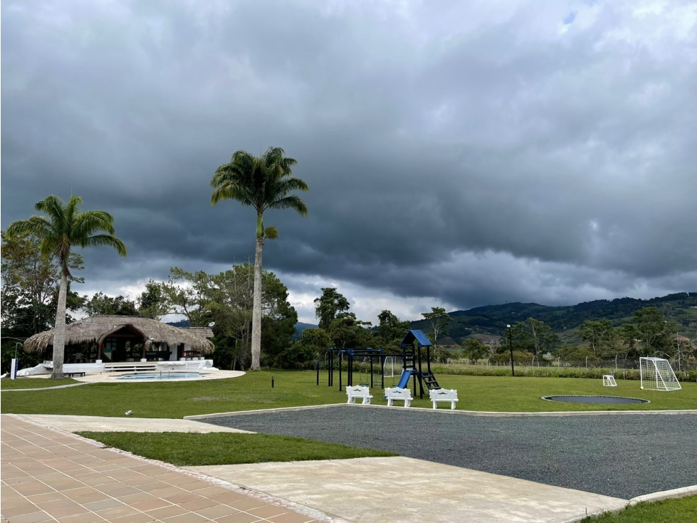 VENTA CASA FINCA LAGO CALIMA, CALIMA DARÍEN, VALLE DEL CAUCA - 2
