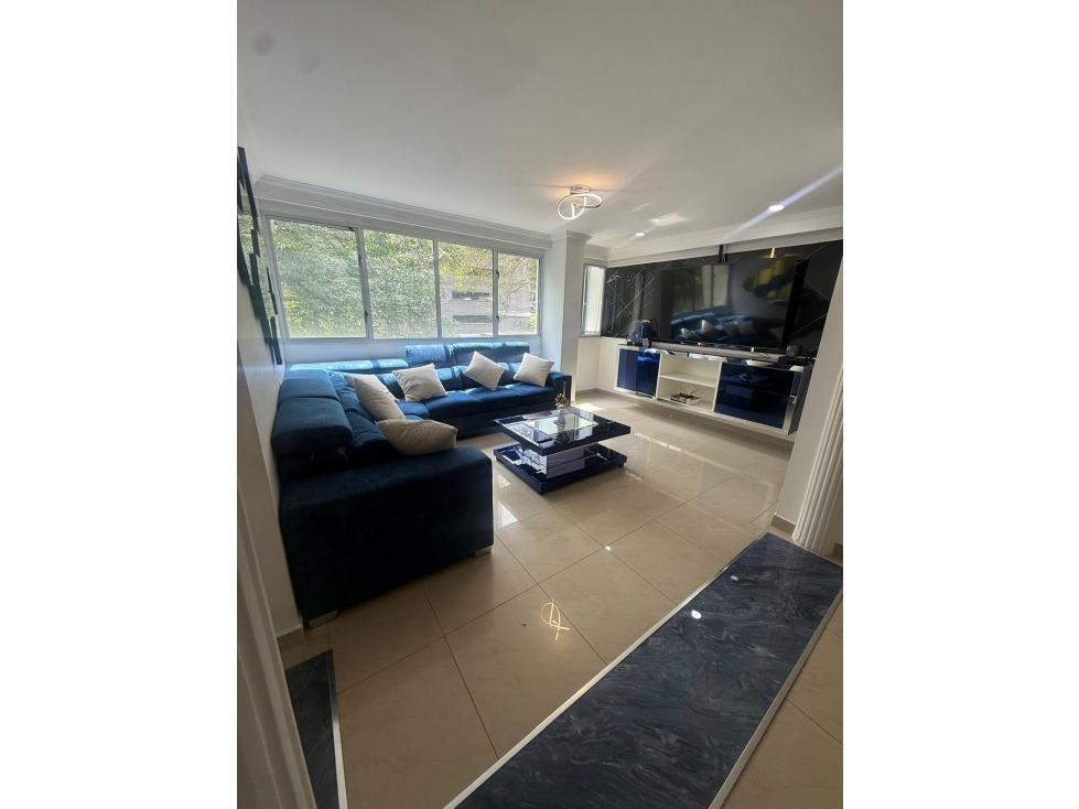 VENTA PENTHOUSE INTELIGENTE, POBLADO MEDELLÍN