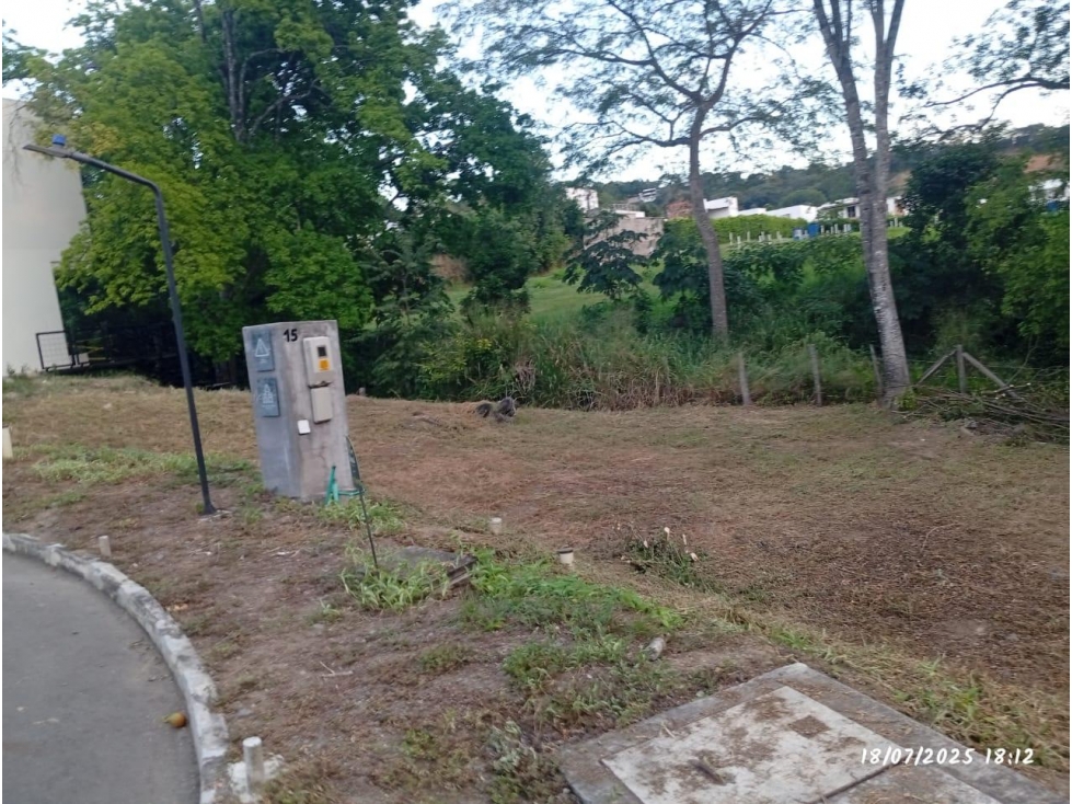 VENTA LOTE ESQUINERO ARBOREAL, UNIDAD CERRADA, SOPETRÁN — foto 2