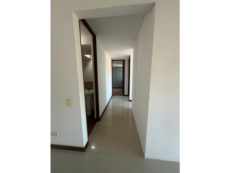 VENTA APARTAMENTO LOMA DEL BARRO, ENVIGADO — foto 3