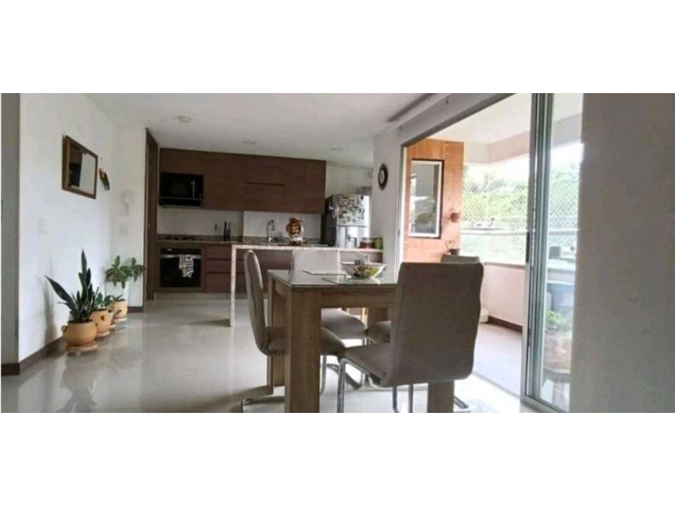 VENTA APARTAMENTO EN CALASANZ, MEDELLÍN - 85 m²