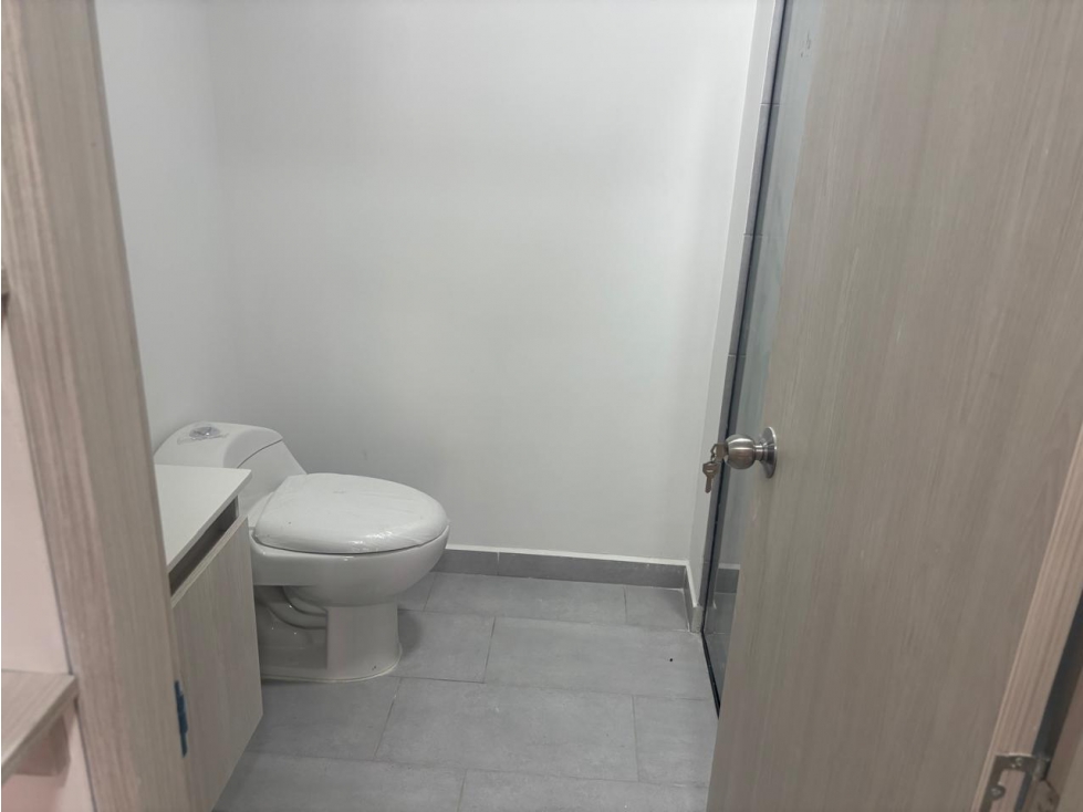 VENTA APARTAMENTO NUEVO LA CASTELLANA, MEDELLÍN — foto 6