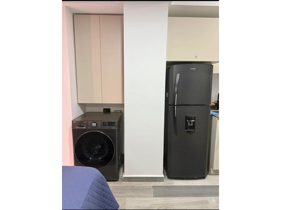 VENTA APARTA-SUITE AMOBLADO, LAURELES, MEDELLÍN- permite AIRBNB   — foto 4