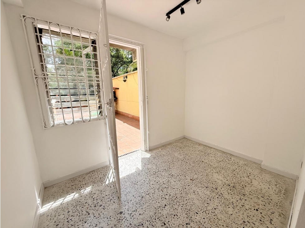 VENTA APARTAMENTO CON TERRAZA CALASANZ, PARTE BAJA, MEDELLÍN — foto 6