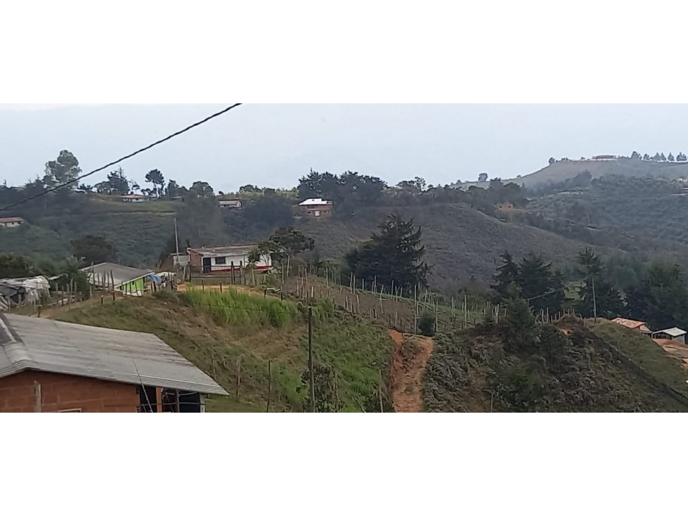 VENCAMBIO FINCA EL YARUMO, ENTRE GIRARDOTA Y GUARNE (proindiviso) — foto 4