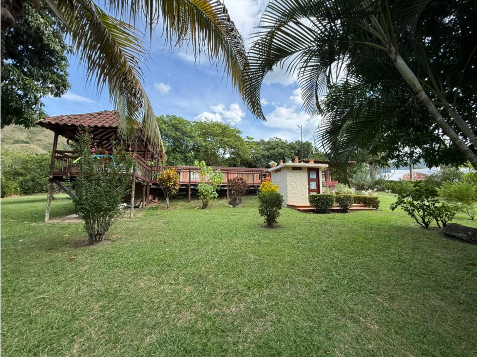 VENTA FINCA INDEPENDIENTE SAN JERÓNIMO, ANTIOQUIA