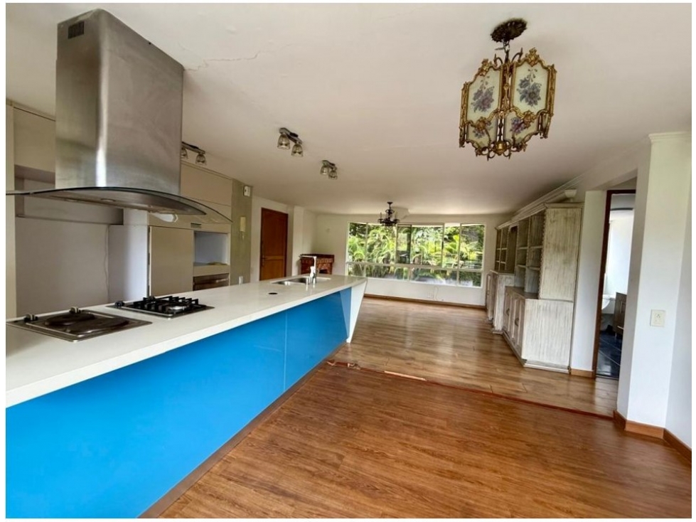 VENTA APARTAMENTO CERCA AL TESORO, MEDELLÍN - 99,45 m² — foto 3