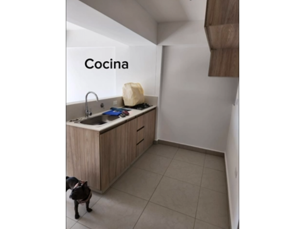 VENTA APARTAMENTO COLINA DE LOS ALCARAVANES, MARINILLA — foto 4