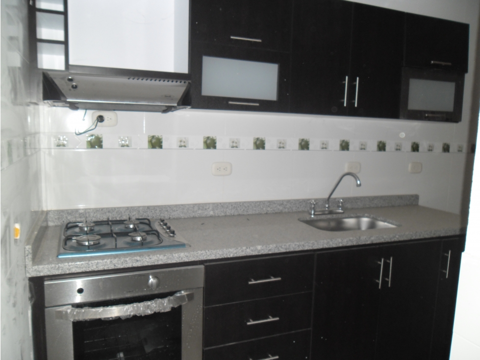 CASA DE 2 PISOS EN VENTA - 6