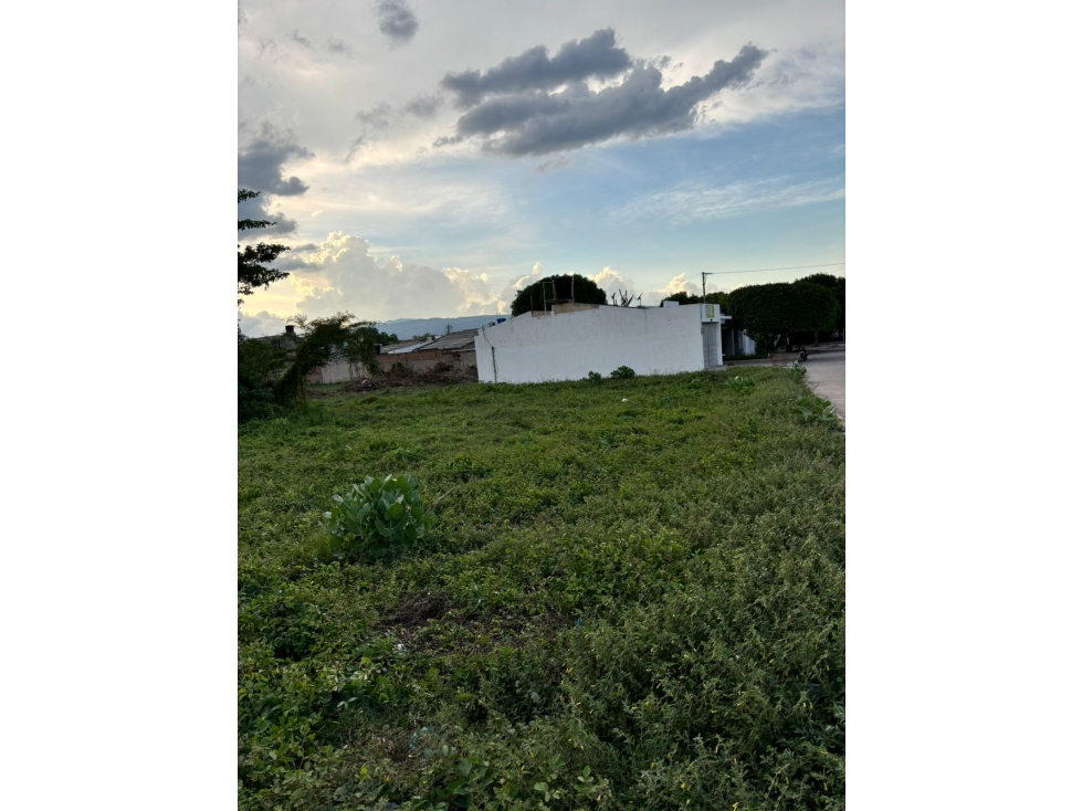 3 LOTES EN VENTA - 3
