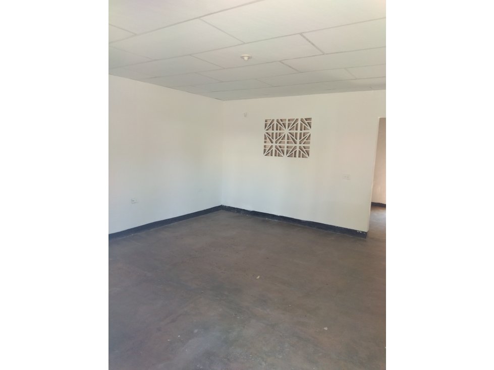CASA-3321585 - 4