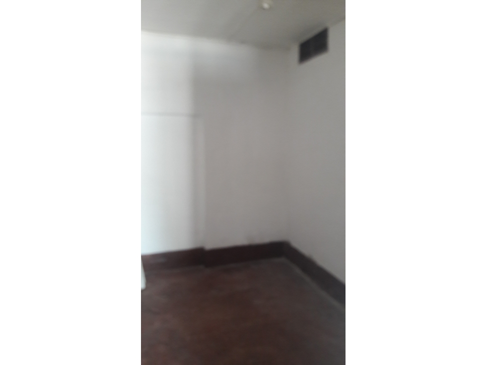 LOCAL-3318631 - 3