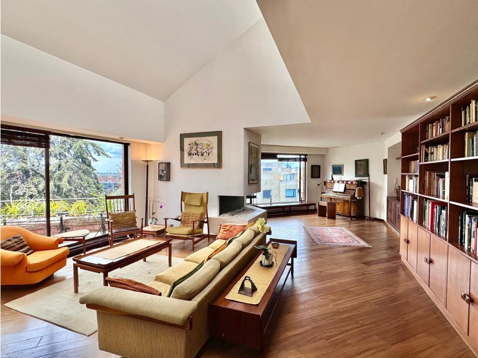 ARRIENDO, PENTHOUSE BOSQUE MEDINA DUPLEX
