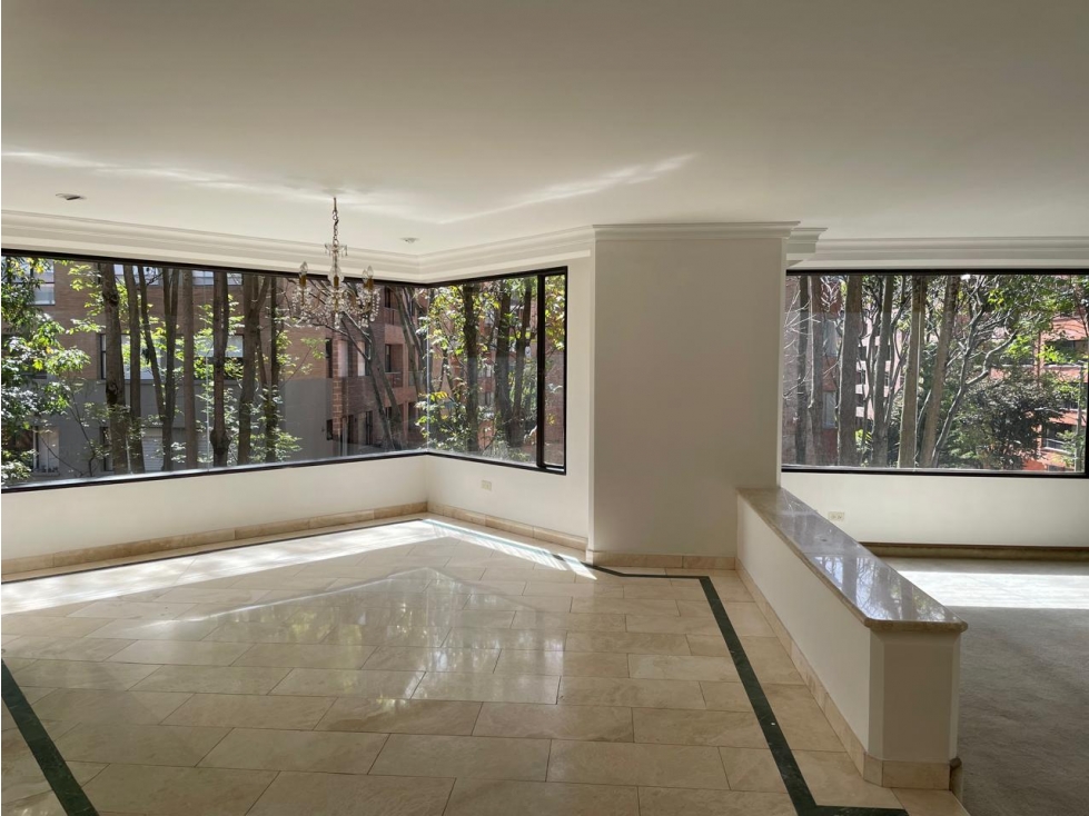 VENTA APARTAMENTO LA CAROLINA