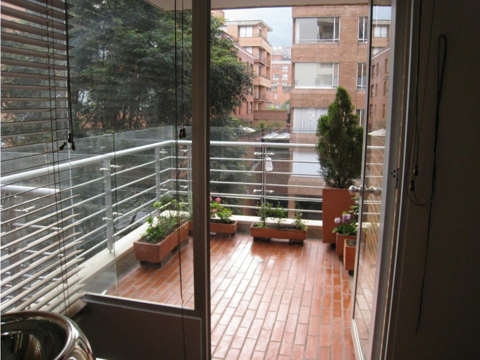 VENTA, APARTAMENTO CHICO MUSEO,