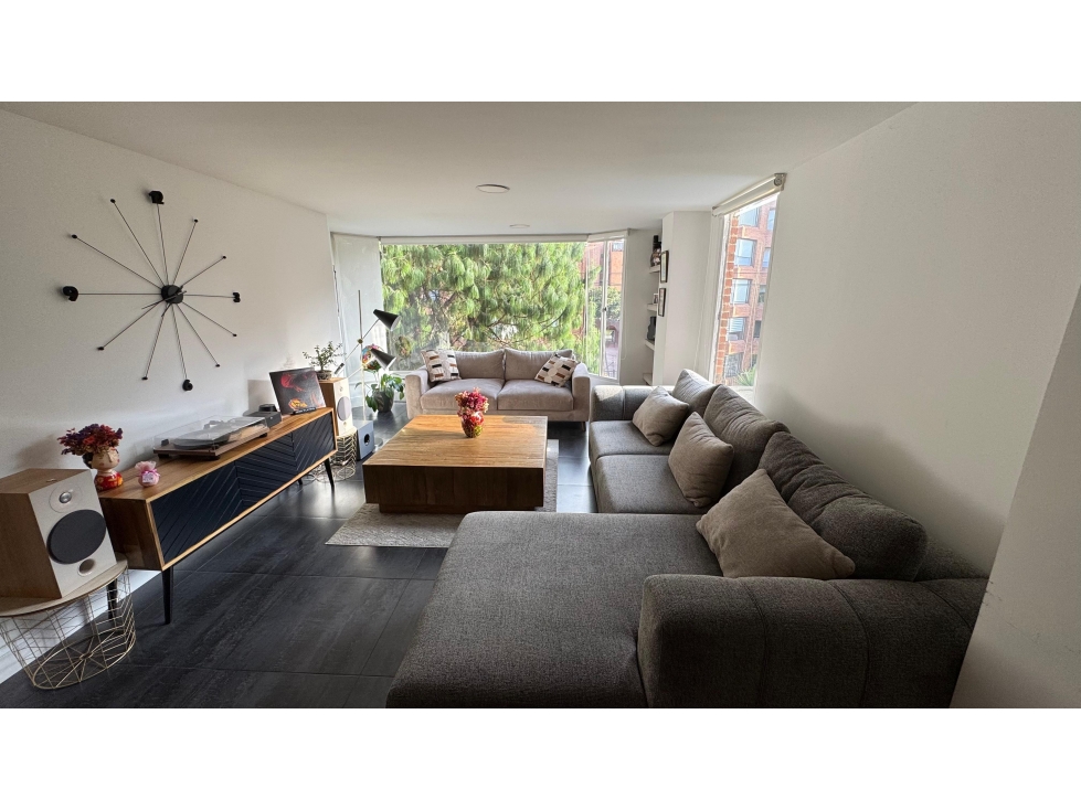 ARRIENDO APARTAMENTO SANTA BARBARA UNICENTRO