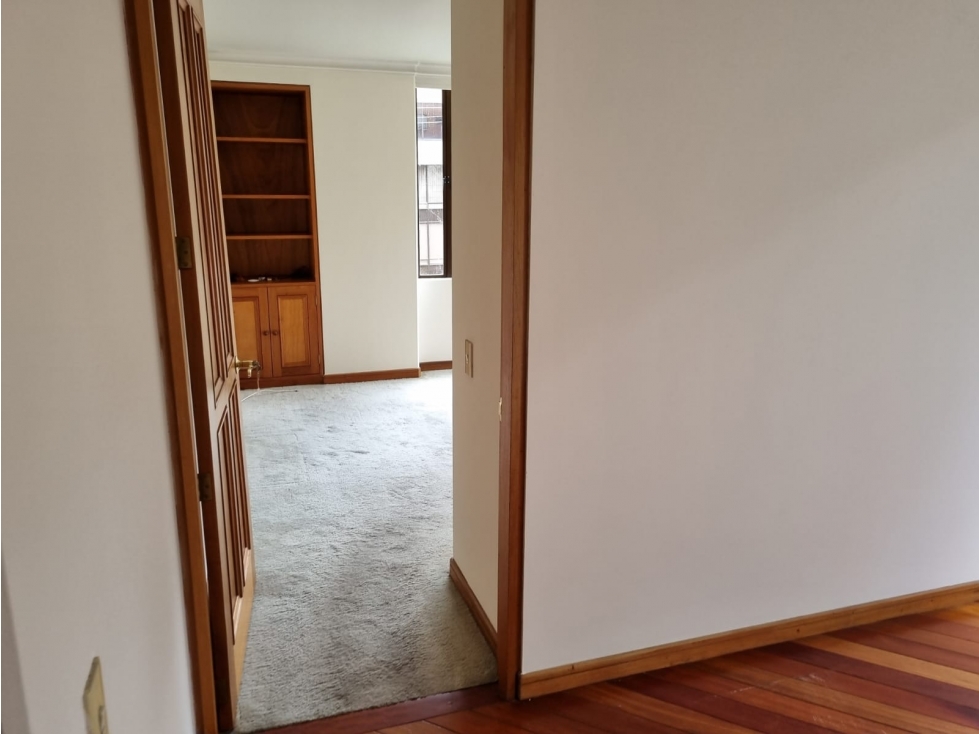 VENTA APARTAMENTO CHICO CABRERA, EDIFICIO AUTOMATIZADO — foto 2