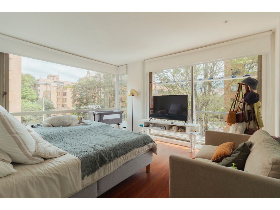 VENTA APARTAMENTO LA CAROLINA, 198 Mt