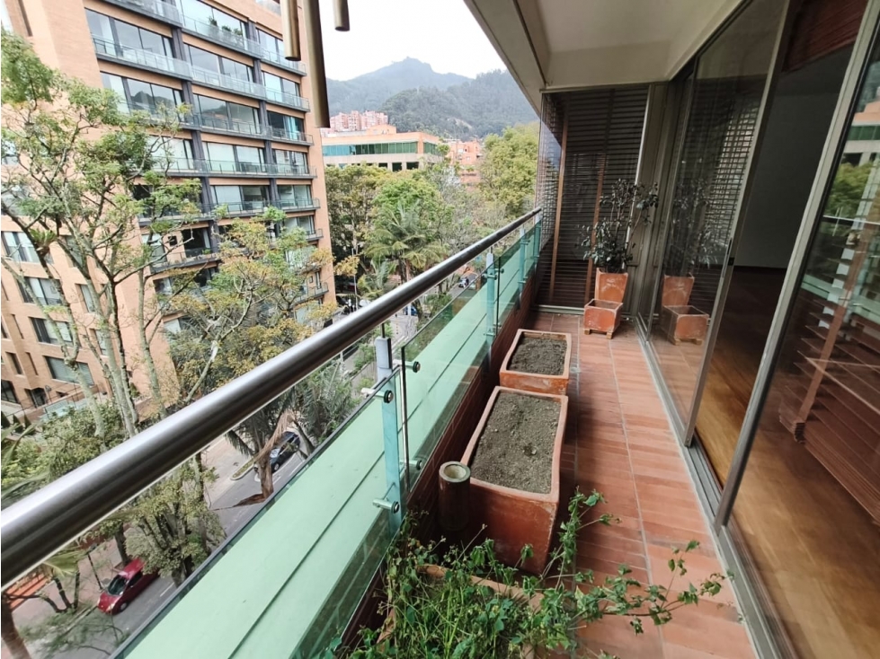 ARRIENDO APARTAMENTO CABRERA 270 Mts