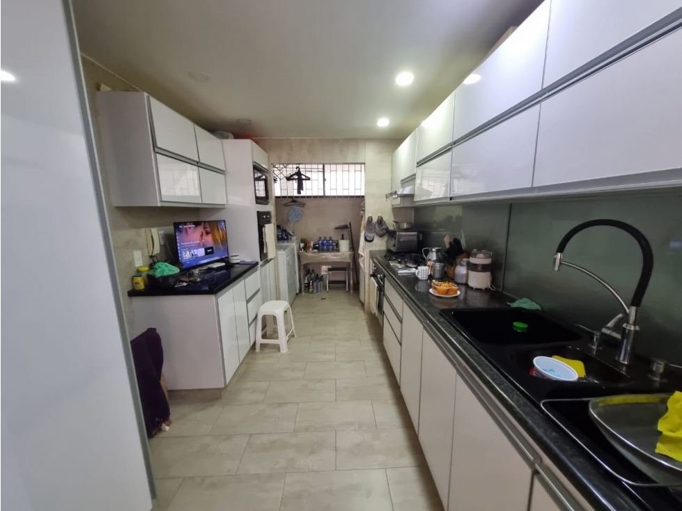 VENTA/ARRIENDO APARTAMENTO SANTA BÁRBARA BUGANVILLA UNICENTRO — foto 3