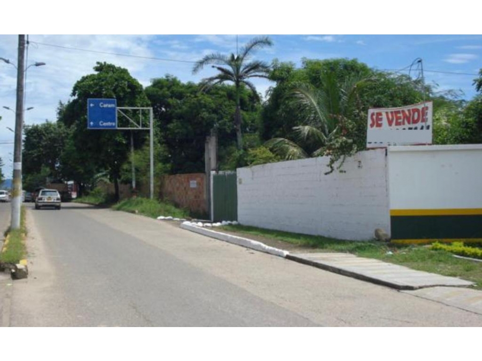 VENTA CASA-LOTE URBANO MELGAR INMEJORABLE UBICACION - 2