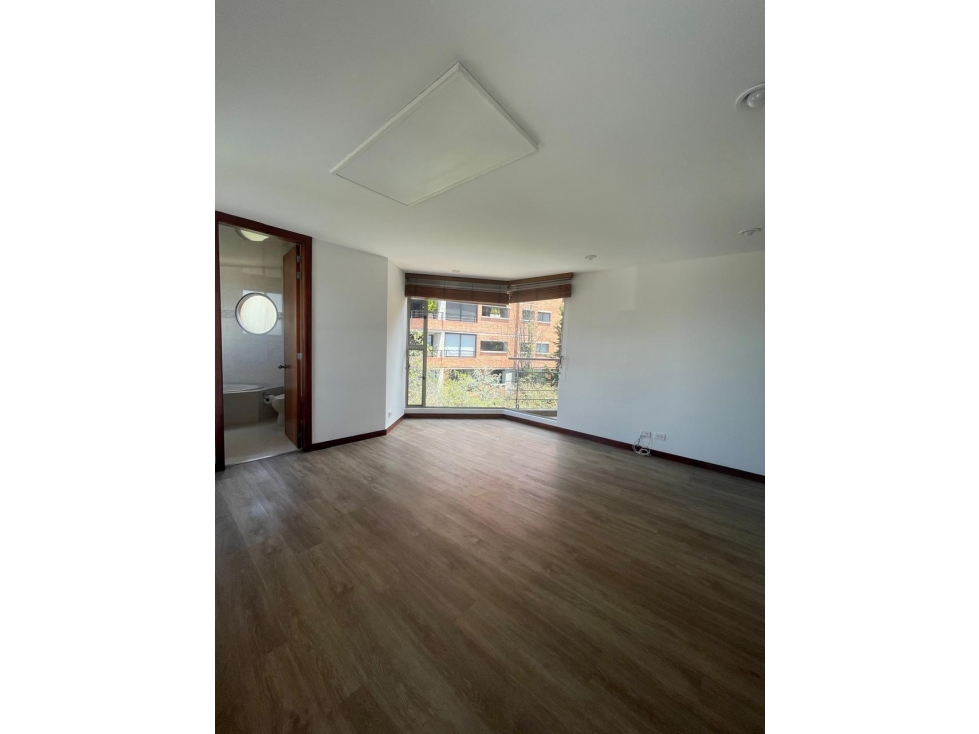VENTA / ARRIENDO APARTAMENTO ROSALES ABAJO CIRCUNVALAR — foto 2