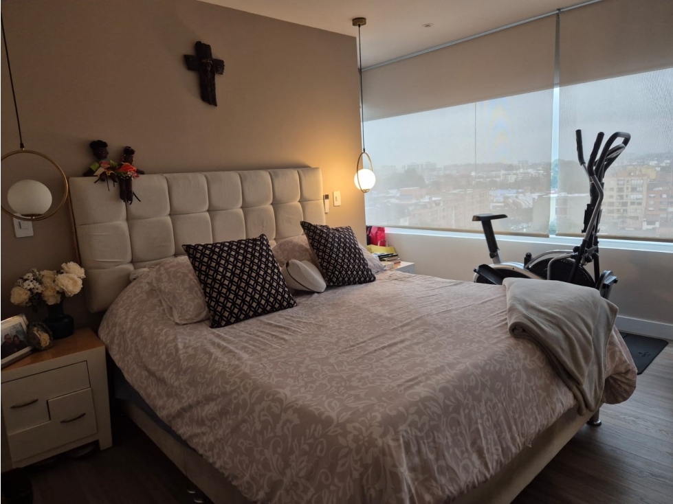 VENTA APARTAMENTO PUENTE LARGO — foto 2