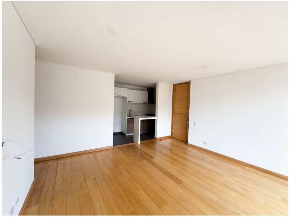 VENTA APARTAMENTO CHICO NAVARRA, 80 Mts — foto 2