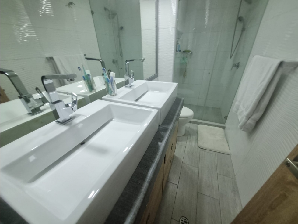 VENTA APARTAMENTO LA CABRERA, 176 Mts — foto 2