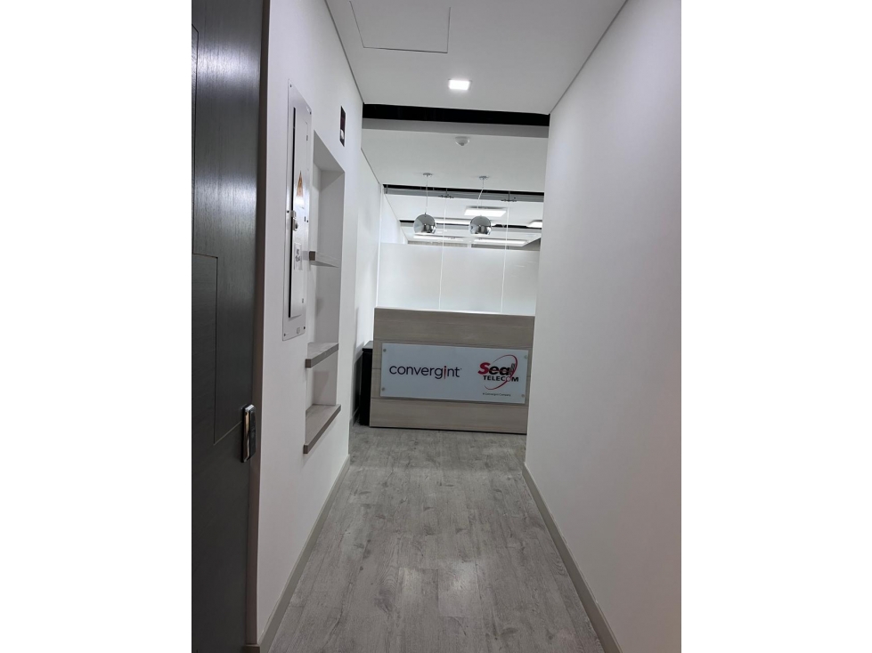 VENTA/ARRIENDO AMOBLADA, Oficina SANTA BARBARA USAQUEN "TIERRA FIRME" — foto 2