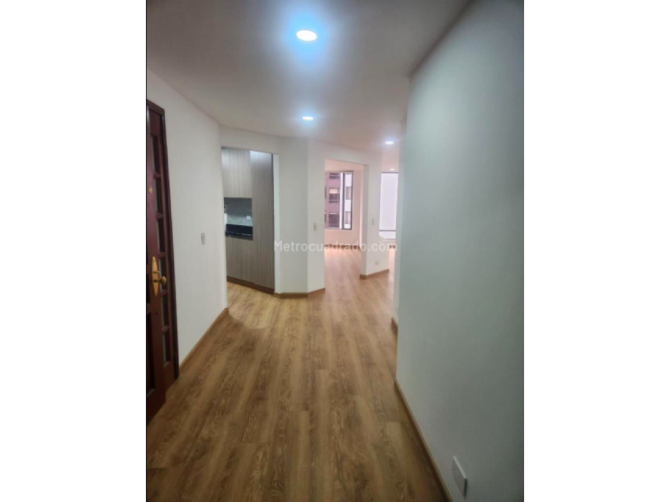 Ofrezco Arriendo Apartamento SANTA BARBARA UNICENTRO BUGANVILLA 170 — foto 2