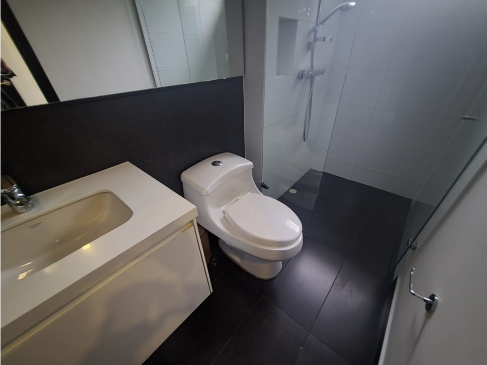 VENTA , RENTANDO APARTAMENTO CHICO RESERVADO — foto 2