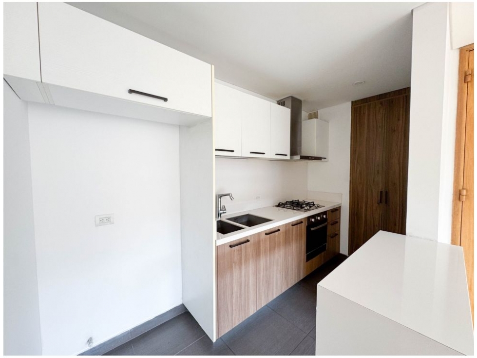 VENTA APARTAMENTO CHICO NAVARRA, 80 Mts — foto 3