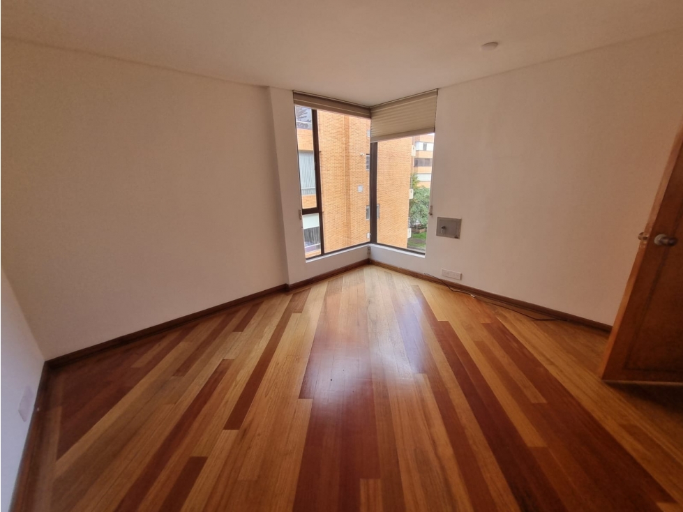 ARRIENDO APARTAMENTO SANTA BARBARA UNICENTRO CLASICO — foto 3