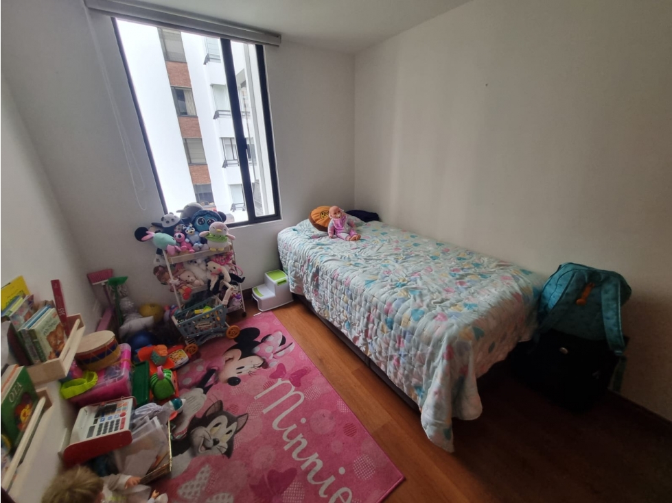 VENTA REMODELADO, APARTAMENTO SANTA BÁRBARA UNICENTRO BUGANVILLA — foto 3