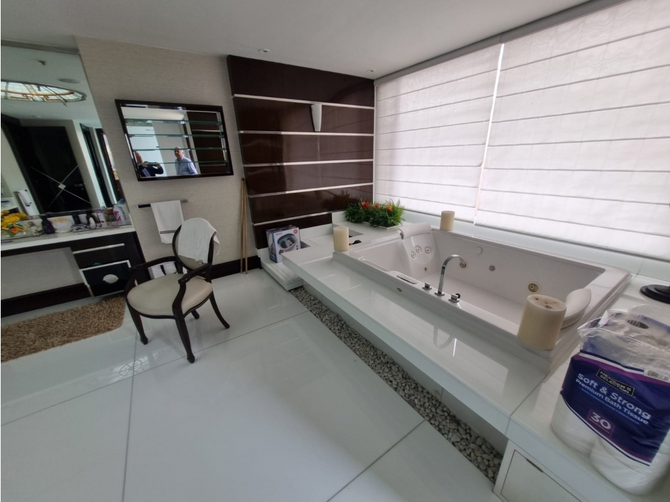 VENTA/ARRIENDO ESPECTACULAR PENTH. DUPLEX STA BÁRBARA UNICENTRO — foto 3