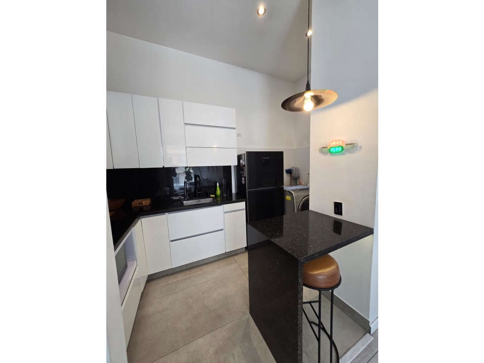 ARRIENDO AMOBLADO UNICAMENTE APARTAESTUDIO CHICO BAJO, — foto 3
