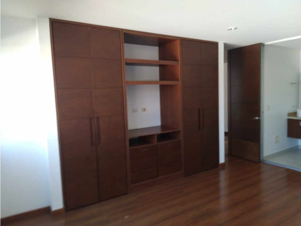 VENTA / ARRIENDO APARTAMENTO SAN PATRICIO — foto 4