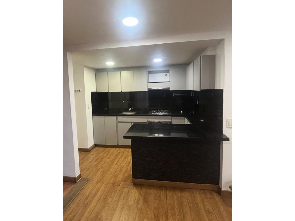 VENTA APARTAMENTO LA CAROLINA — foto 4