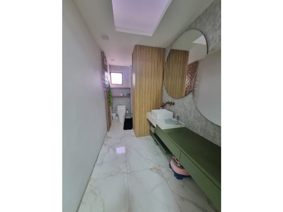 VENTA APTO tipo PENTH REMOD. BUGANVILLA STA BARBARA CENTRAL UNICENTRO — foto 4