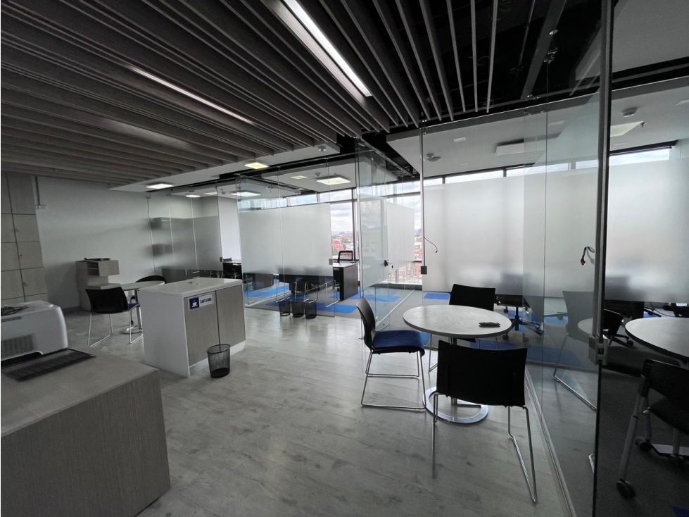 VENTA/ARRIENDO AMOBLADA, Oficina SANTA BARBARA USAQUEN "TIERRA FIRME" — foto 4