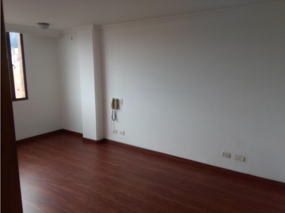 VENTA APARTAMENTO SANTA BARBARA CENTRAL, 140 Mts — foto 5