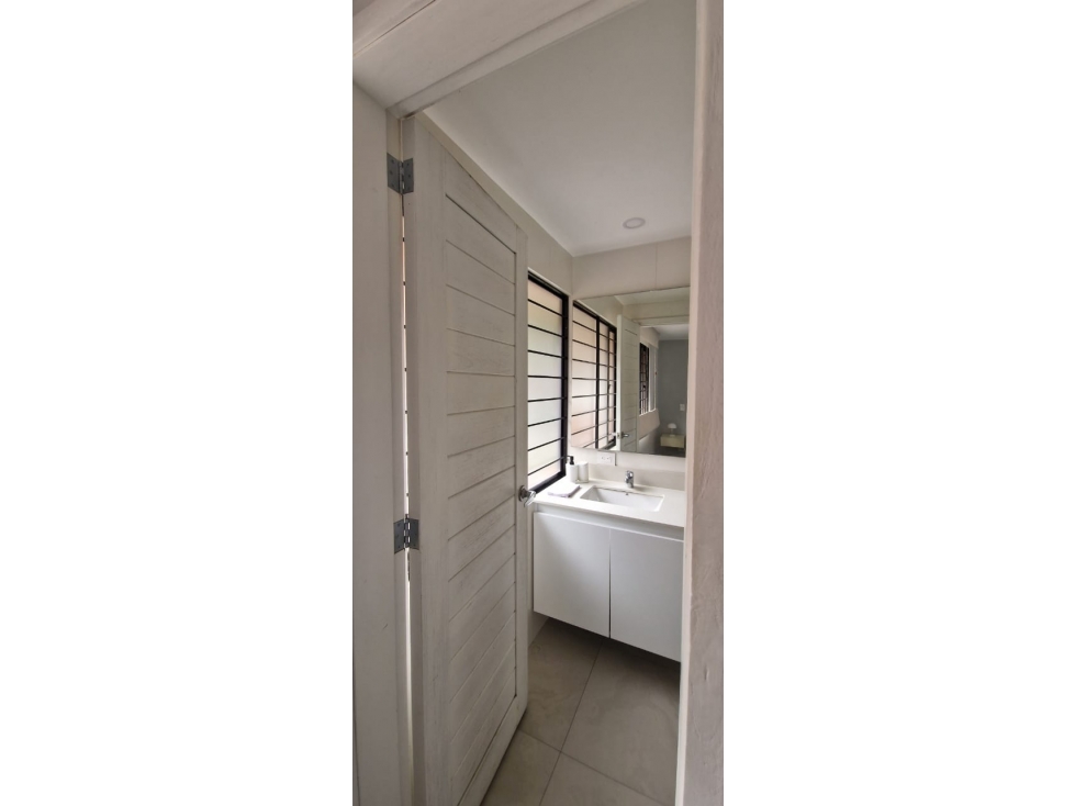 VENTA APARTAESTUDIO EN LA CAROLINA, — foto 4