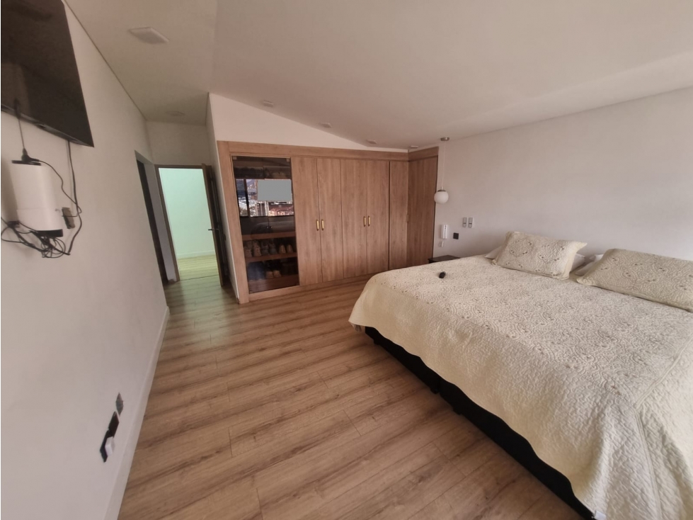 VENTA APTO tipo PENTH REMOD. BUGANVILLA STA BARBARA CENTRAL UNICENTRO — foto 5