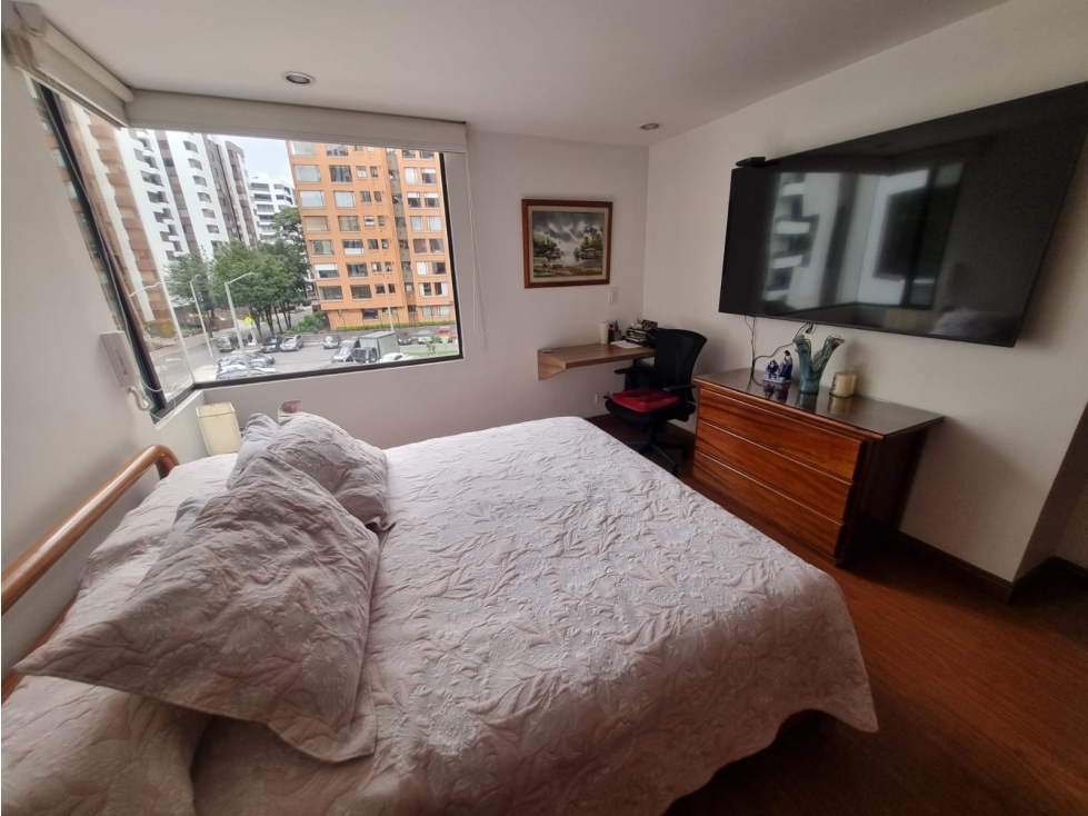 VENTA REMODELADO, APARTAMENTO SANTA BÁRBARA UNICENTRO BUGANVILLA — foto 5