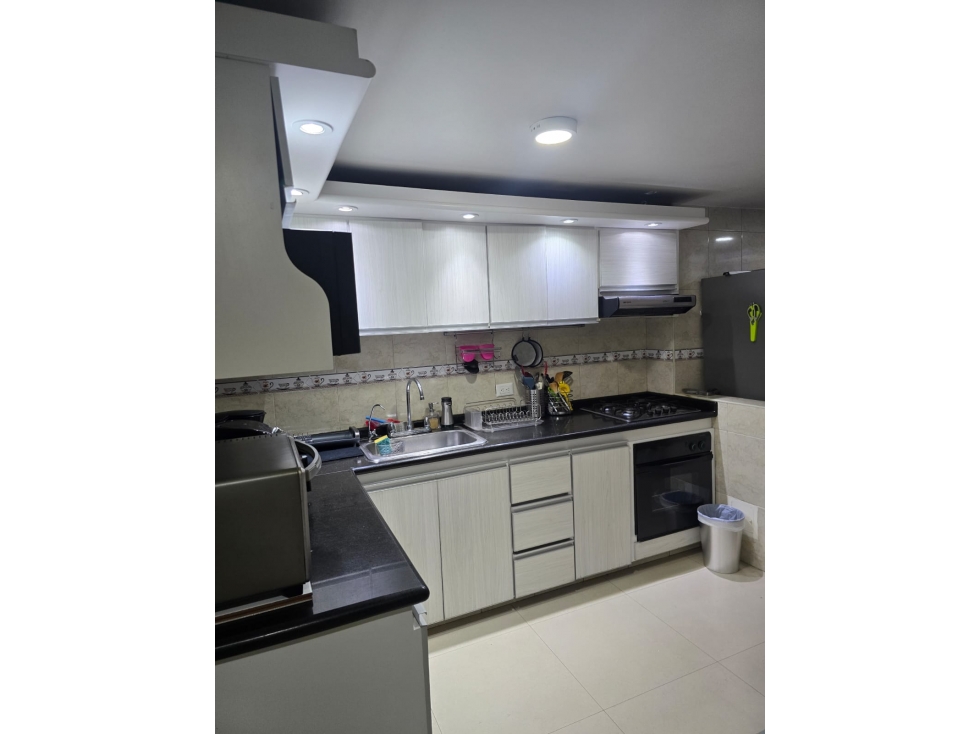 Ofrezco ARRIENDO AMOBLADO/SIN AMOBLAR APTO CHICO RESERVADO — foto 5