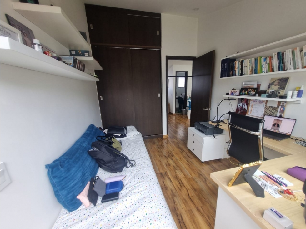 VENTA TOTALMENTE REMODELADO APTO SANTA BARBARA CENTRAL DUPLEX — foto 5